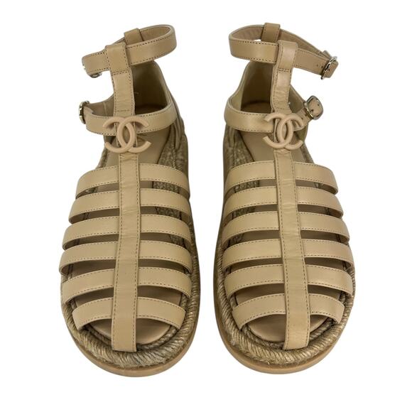 Chanel 2024 Interlocking CC Logo Fisherman Espadrilles Sandals - Picture 5 of 16